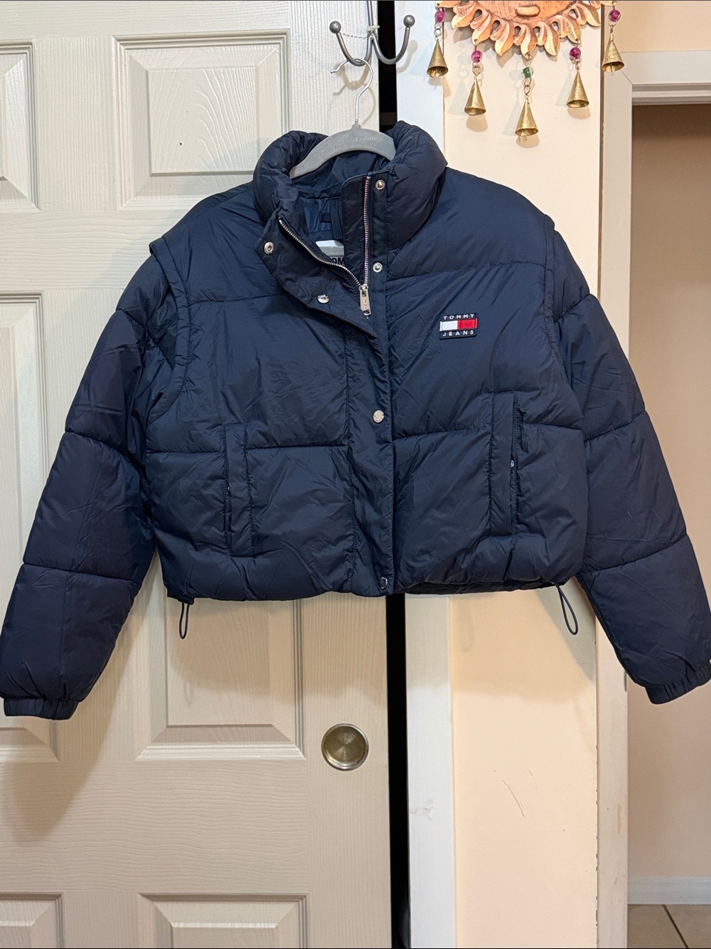 Tommy Hilfiger Navy Cropped Puffer Jacket with Logo